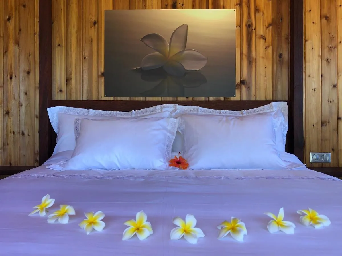 Moorea Suite Love Fransız Polonezyası