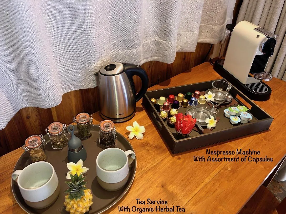 Moorea Suite Love Bed and Breakfast